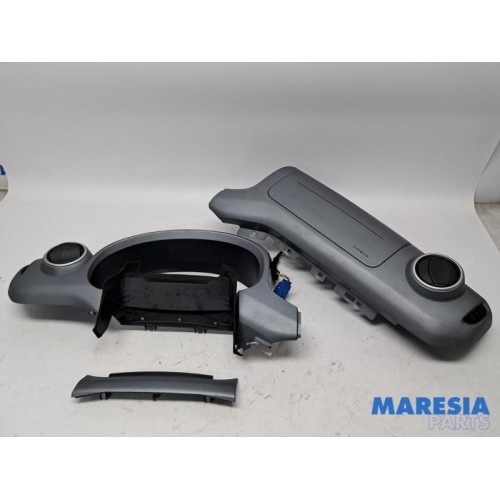 Citroen - Berlingo - Airbag rechts (Dashboard)