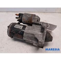 Opel - Vivaro - Starter