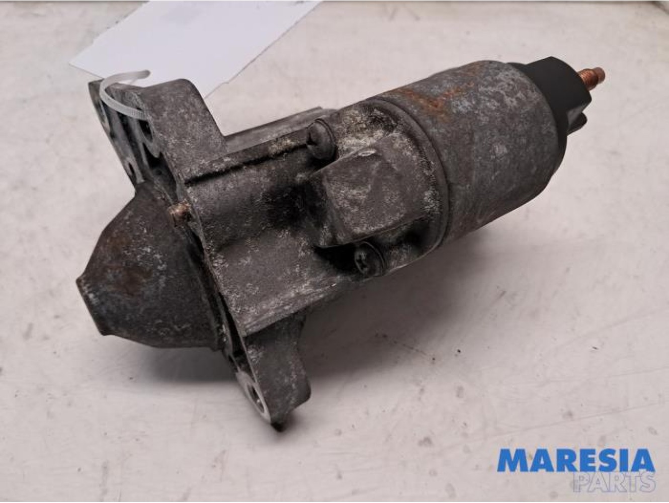 Opel - Vivaro - Starter