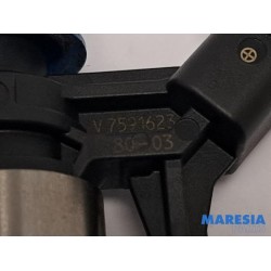 Peugeot - 5008 - Injector (petrol injection)