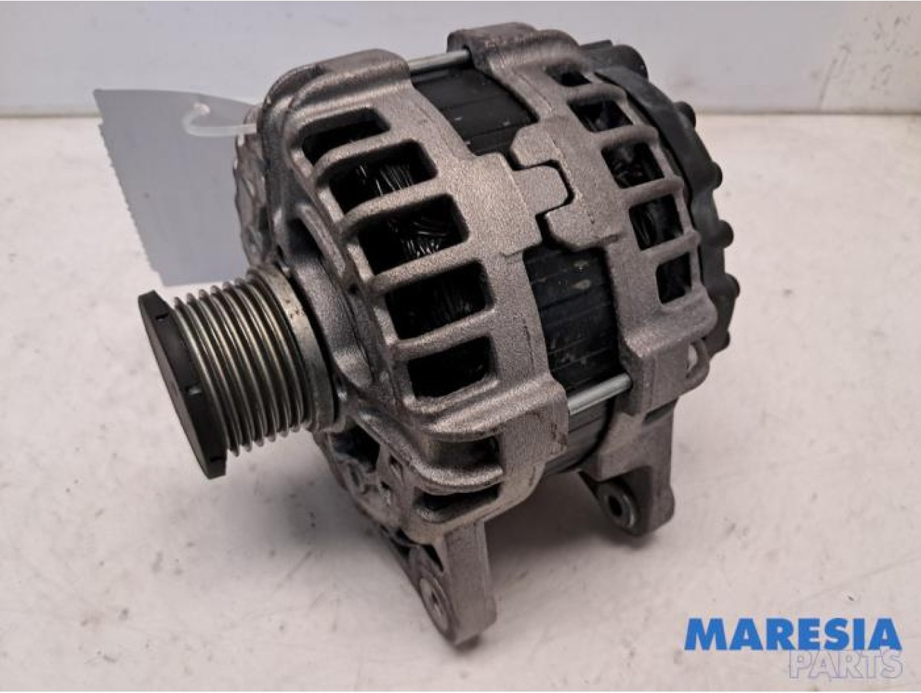 Opel - Vivaro - Dynamo