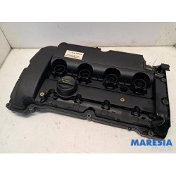 Peugeot - 5008 - Rocker cover