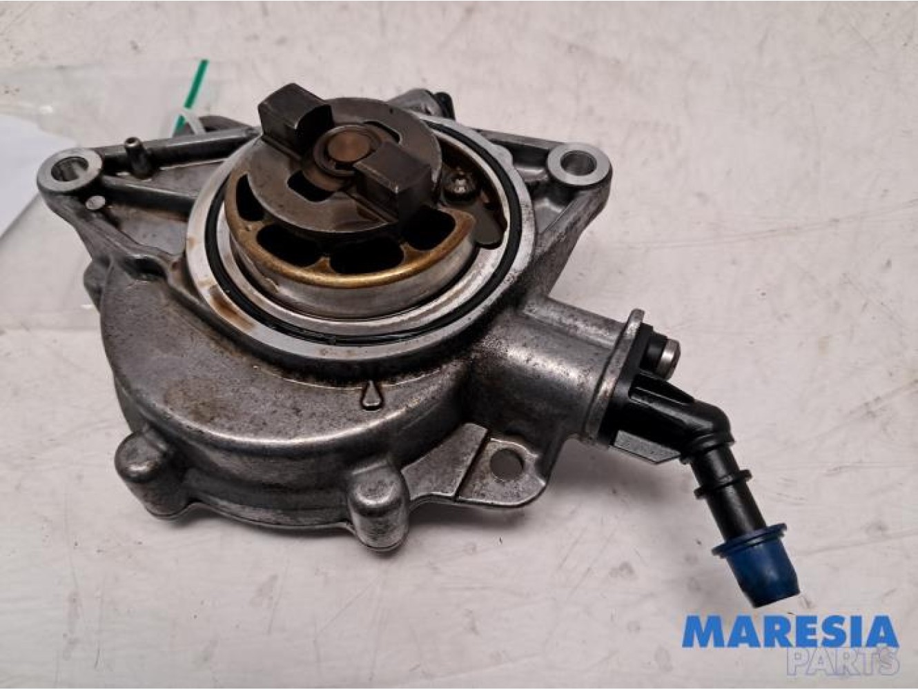 Peugeot - 5008 - Vacuum pump (petrol)
