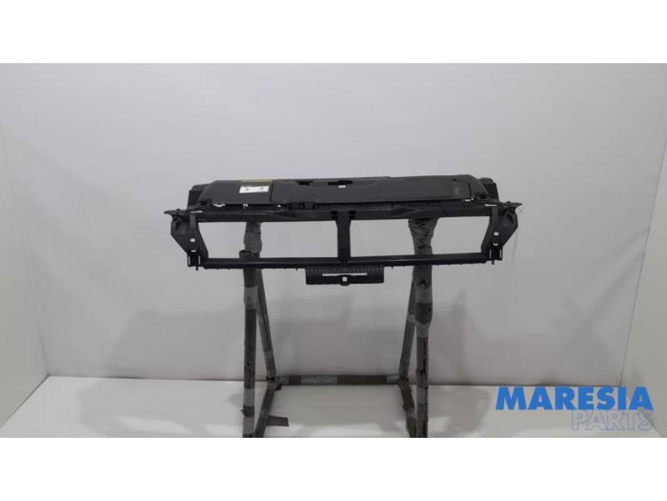 Peugeot - 308 - Front part support