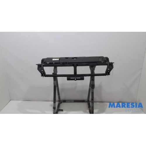 Peugeot - 308 - Front part support