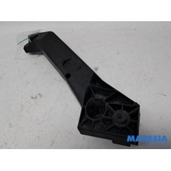Opel - Vivaro - Front part support