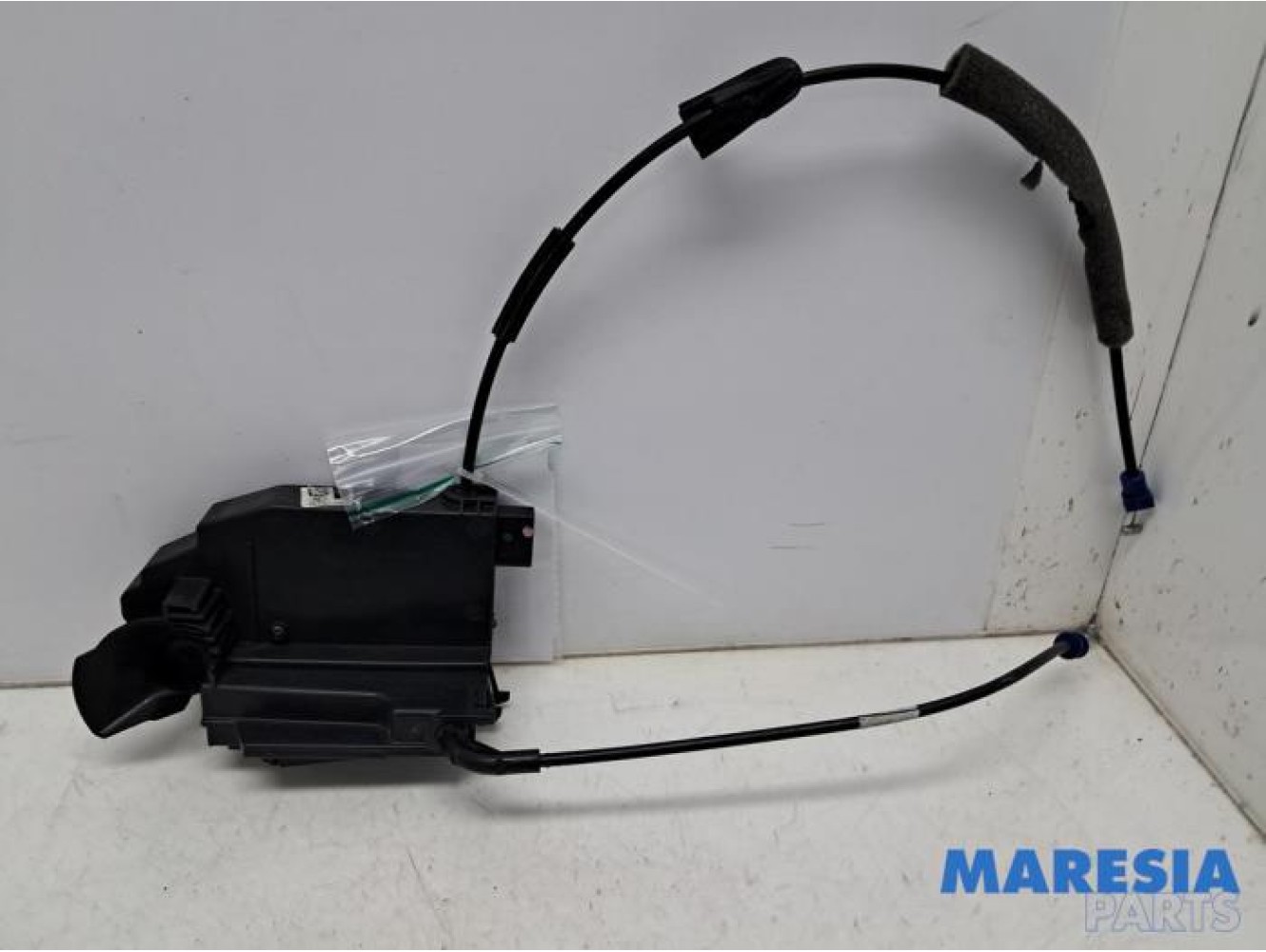 Citroen - C4 Grand Picasso - Front door lock mechanism 4-door, right