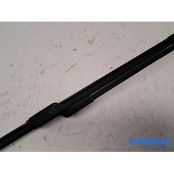 Citroen - Berlingo - Front wiper arm