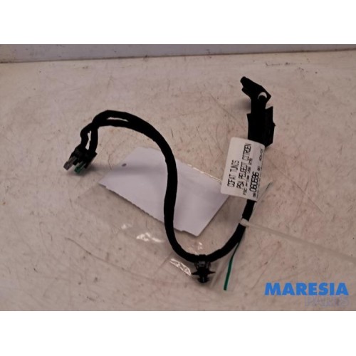 Citroen - C4 Grand Picasso - USB plug