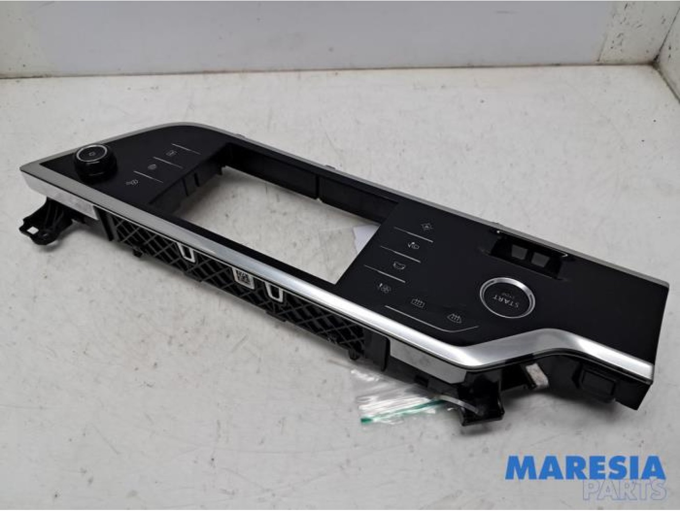 Citroen - C4 Grand Picasso - Multi-media control unit