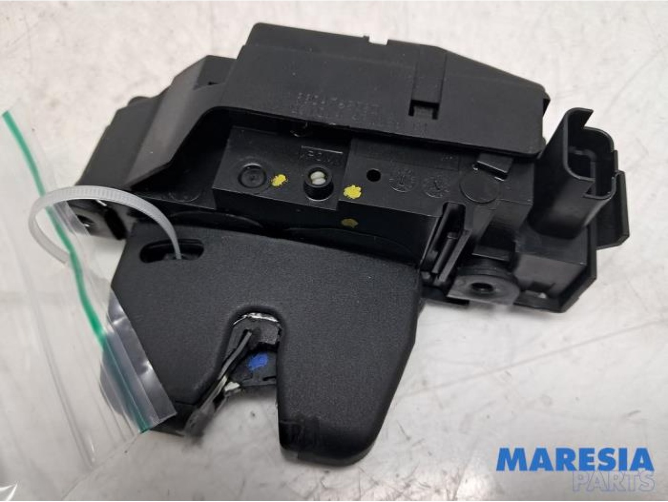 Citroen - C4 Grand Picasso - Tailgate lock mechanism