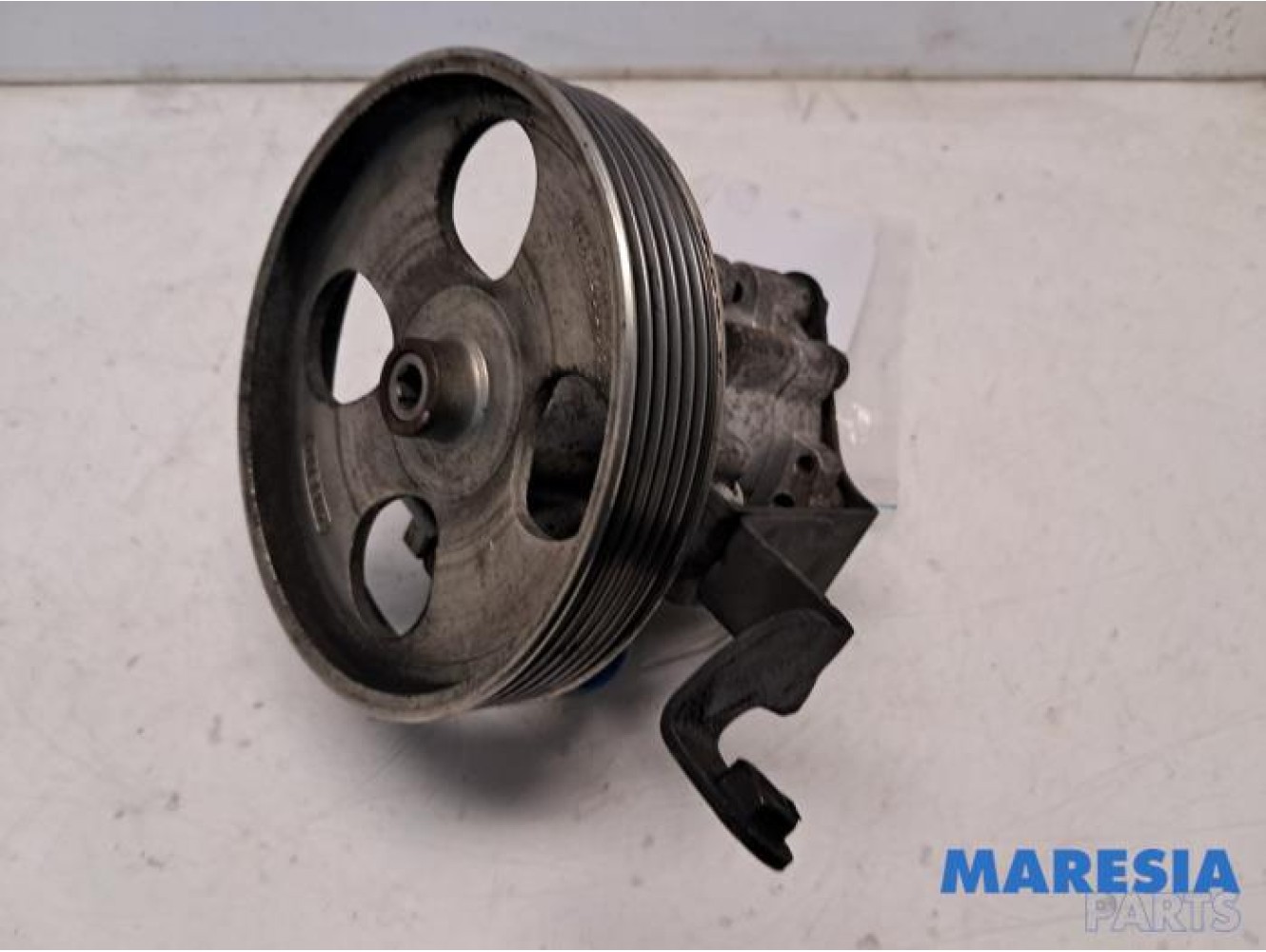 Citroen - Berlingo - Power steering pump