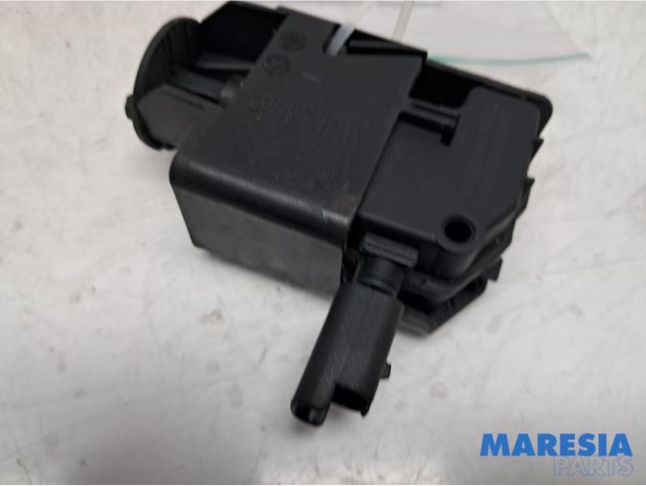 Citroen - C4 Grand Picasso - Tank flap lock motor