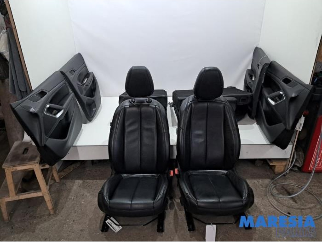 Peugeot - 308 - Bekleding Set (compleet)
