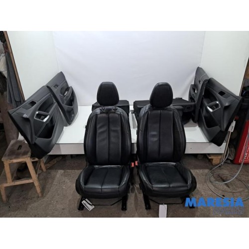 Peugeot - 308 - Set of upholstery (complete)