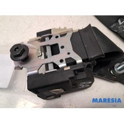 Renault - Twingo - Rear seatbelt, right