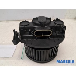 Renault - Twingo - Heating and ventilation fan motor