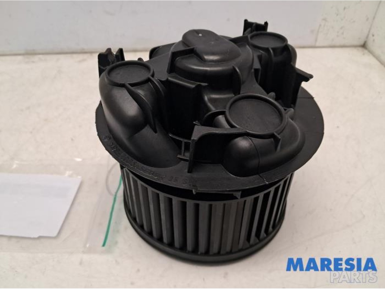 Renault - Twingo - Heating and ventilation fan motor