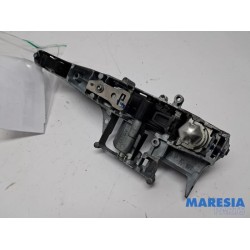 Peugeot - Partner - Minibus/van rear door handle