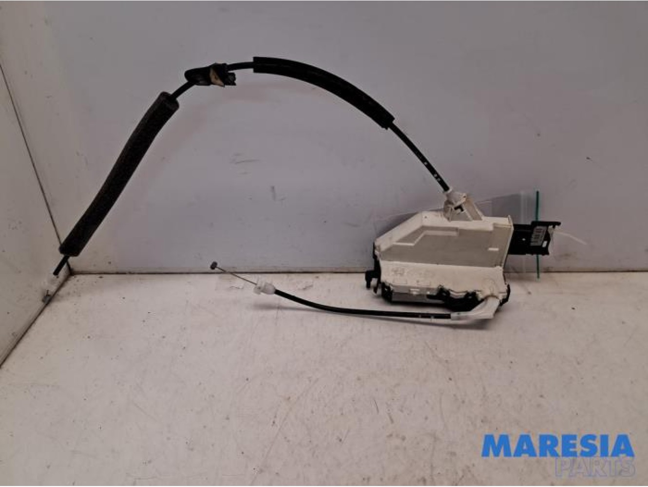 Peugeot - Partner - Door lock mechanism 2-door, right