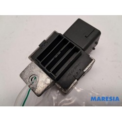 Peugeot - Partner - Glow plug relay