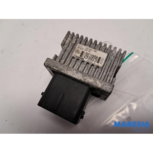 Peugeot - Partner - Glow plug relay