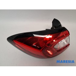 Renault - Captur - Achterlicht links