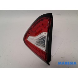 Renault - Captur - Achterlicht links