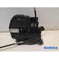 Renault - Captur - Rear door mechanism 4-door, right