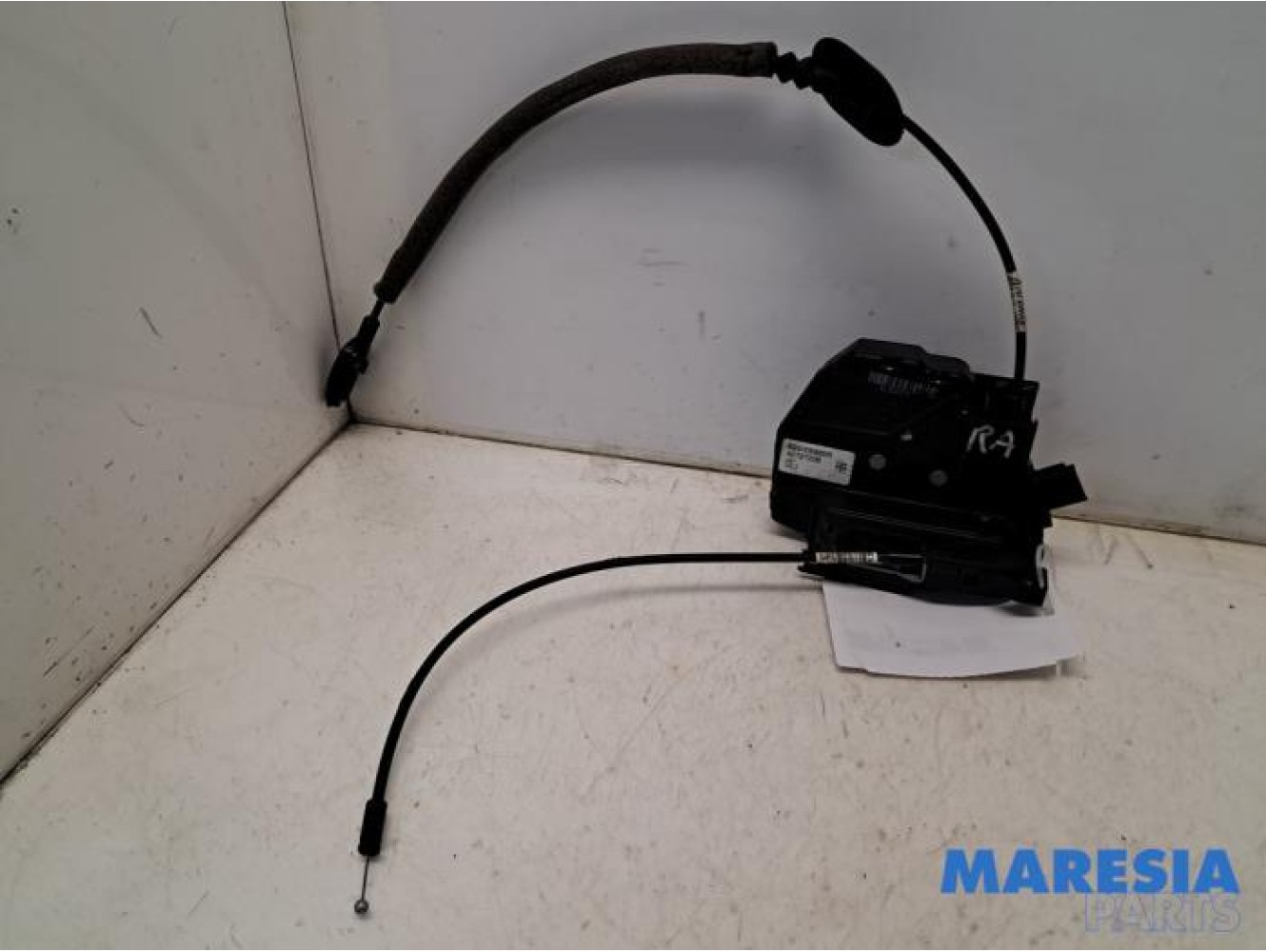 Renault - Captur - Rear door mechanism 4-door, right