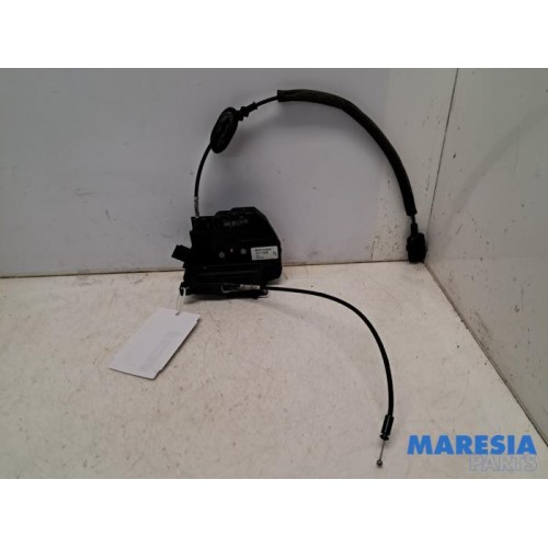 Renault - Captur - Rear door lock mechanism 4-door, left