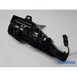 Renault - Captur - Front door handle 4-door, right