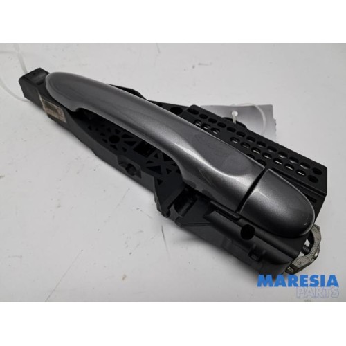 Renault - Captur - Rear door handle 4-door, right