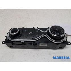 Renault - Captur - Heater control panel