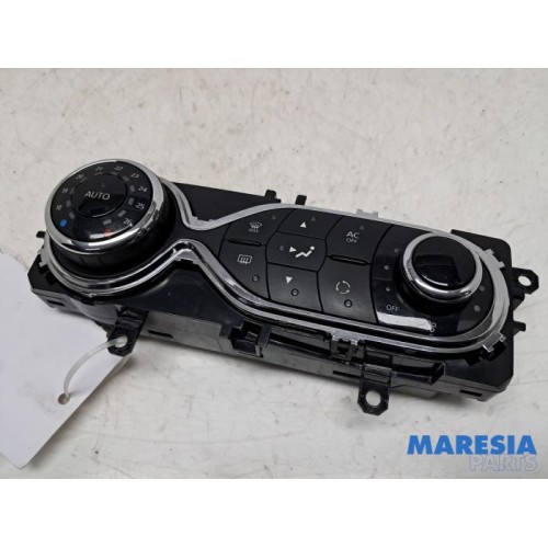 Renault - Captur - Heater control panel