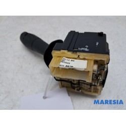 Renault - Captur - Wiper switch