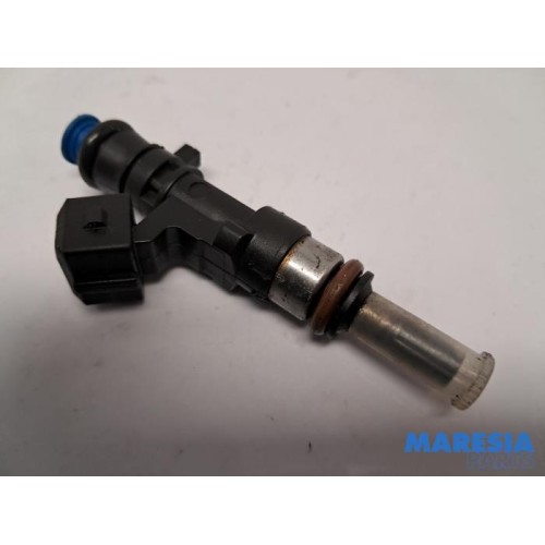Renault - Megane - Injector (petrol injection)