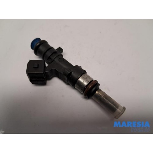 Renault - Megane - Injector (petrol injection)