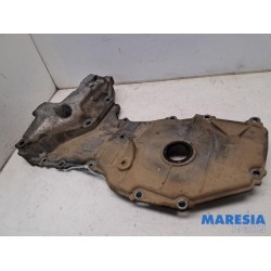 Renault - Megane - Couvercle de distribution