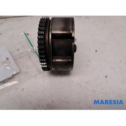 Renault - Megane - Camshaft sprocket