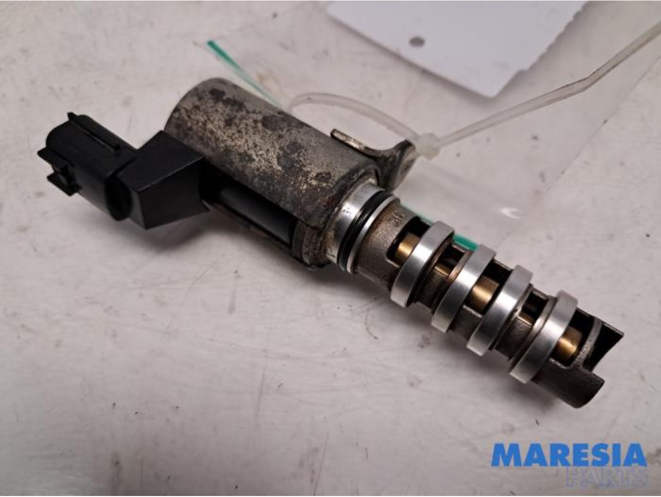 Renault - Megane - Camshaft adjuster