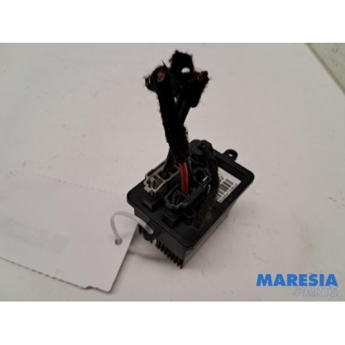 Renault - Captur - Heater resistor