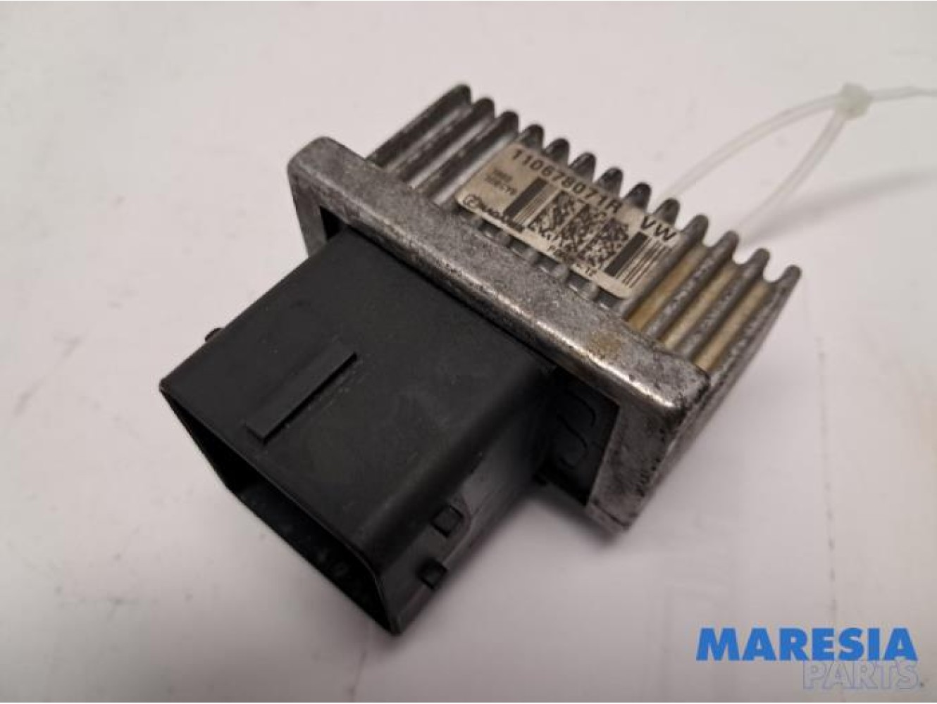 Renault - Captur - Glow plug relay