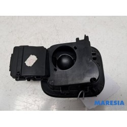 Renault - Captur - Tank Klep
