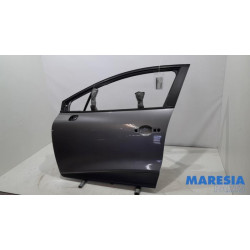 Renault - Clio - Door 4-door, front left