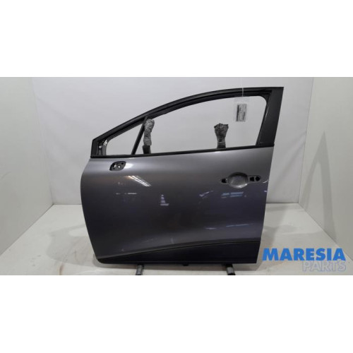 Renault - Clio - Door 4-door, front left