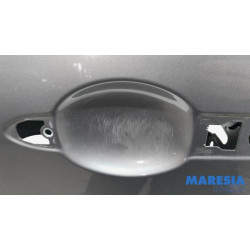 Renault - Clio - Door 4-door, front left
