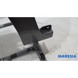 Renault - Clio - Front wing, left