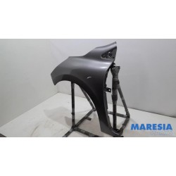 Renault - Clio - Front wing, left