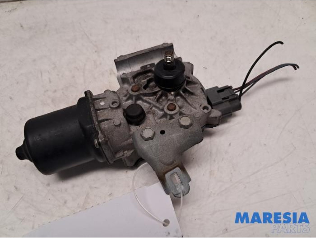 Renault - Captur - Front wiper motor